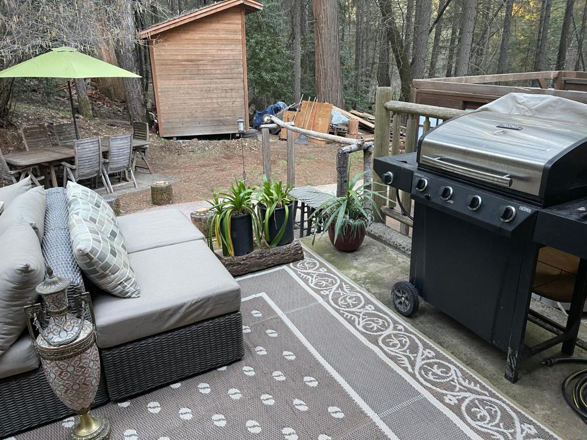 A Lovely House At Way Woods Retreat With Outdoor Hot Tub! - By Sacred Hub Mgmt Foresthill